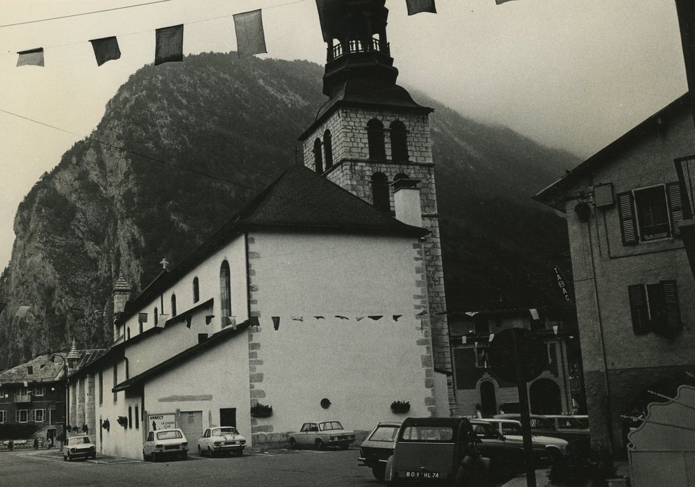 Eglise paroissiale : Ensemble sud-ouest, vue générale