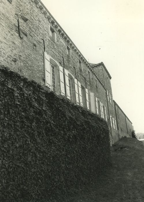 Domaine de Messey : Bâtiment nord, façade nord, vue générale