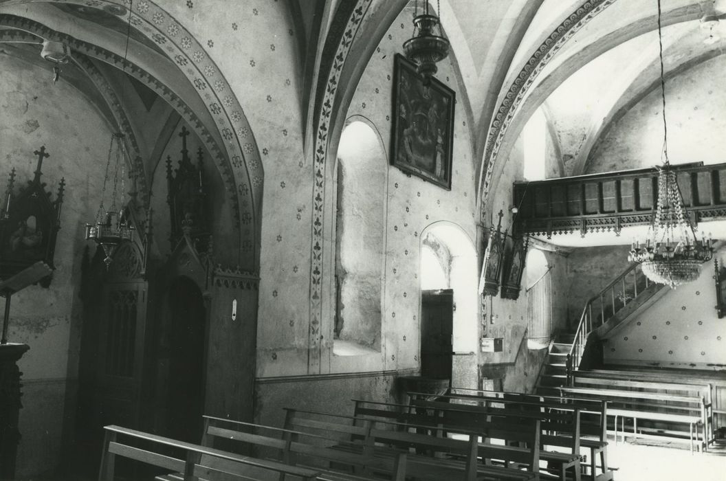 Eglise Saint-Amand : Nef, vue partielle