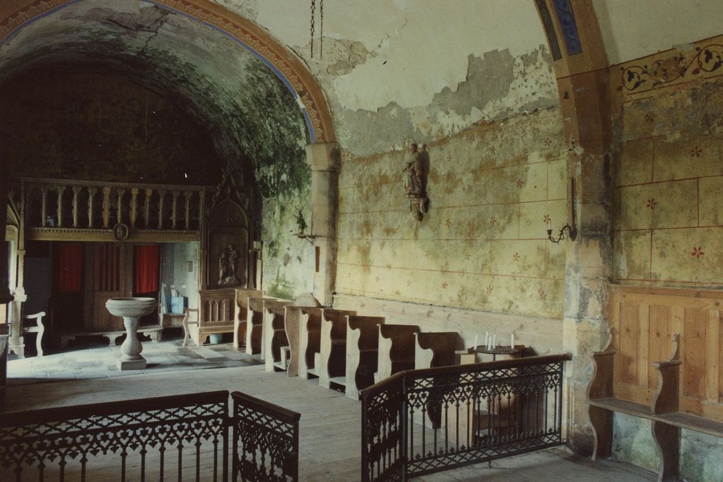 Eglise Saint-Roch de Fortuniès : Nef, vue partielle