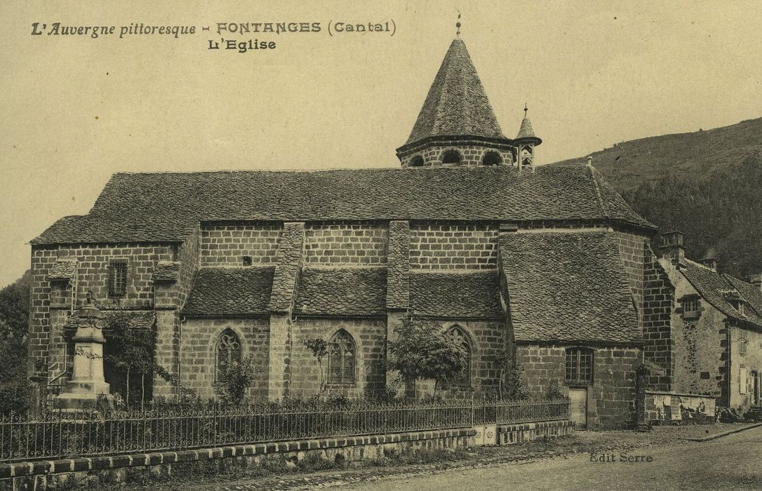 Eglise Saint-Vincent : Façade latérale sud, vue générale