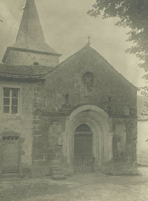 Eglise Saint-Martin : Façade occidentale, vue générale