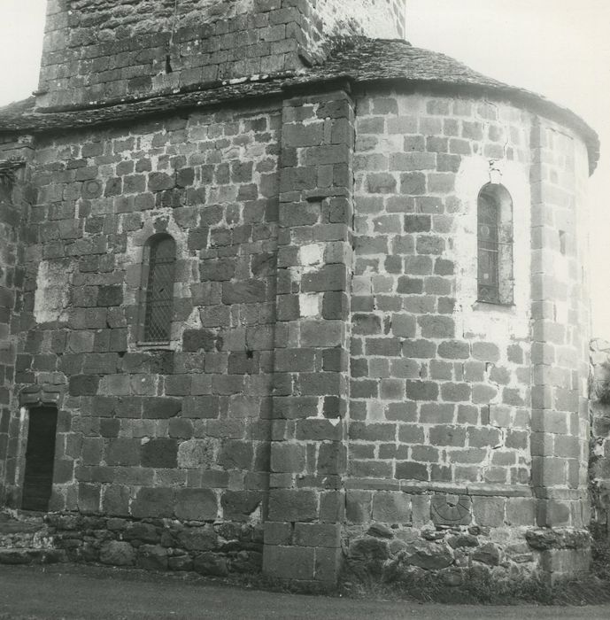 Eglise Saint-Martin : Chevet, vue générale