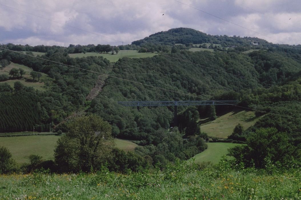 Viaduc du Mars : Vue générale du viaduc dans son environnement