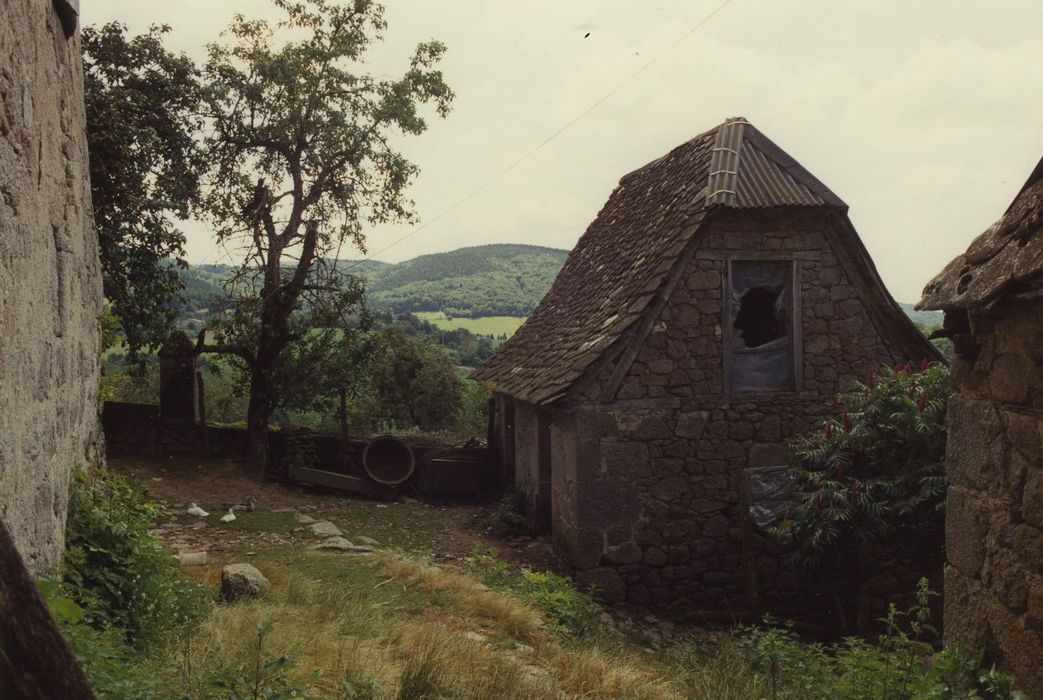 Ferme de Pressoire : Soue, pignon nord, vue générale