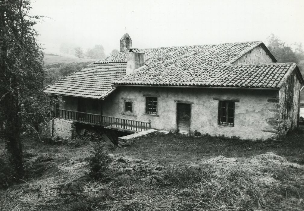 Ancien prieuré de Notre-Dame-du-Pont : Façade sud, vue générale