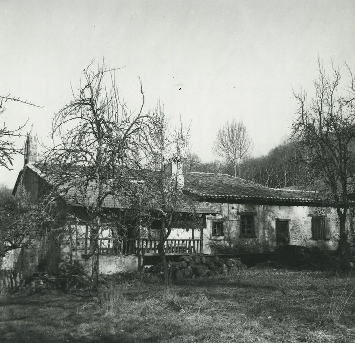 Ancien prieuré de Notre-Dame-du-Pont : Façade sud, vue générale