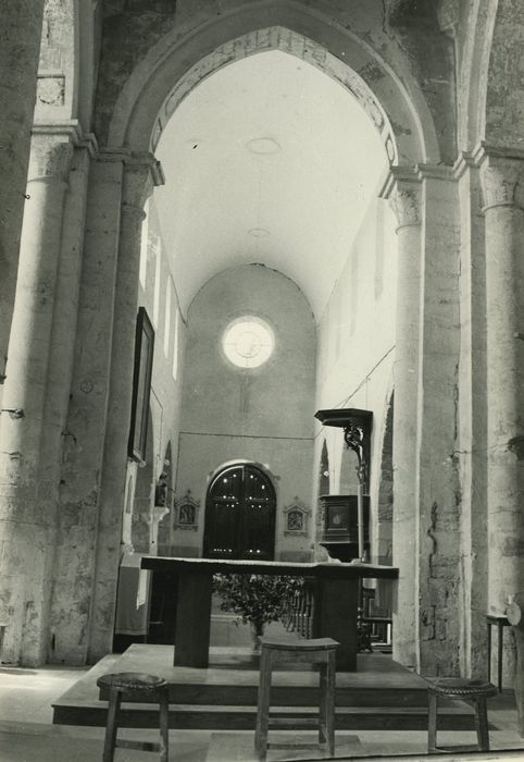 Eglise : Nef, vue générale