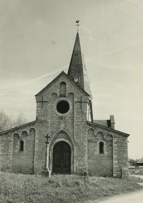 Eglise : Façade occidentale, vue générale