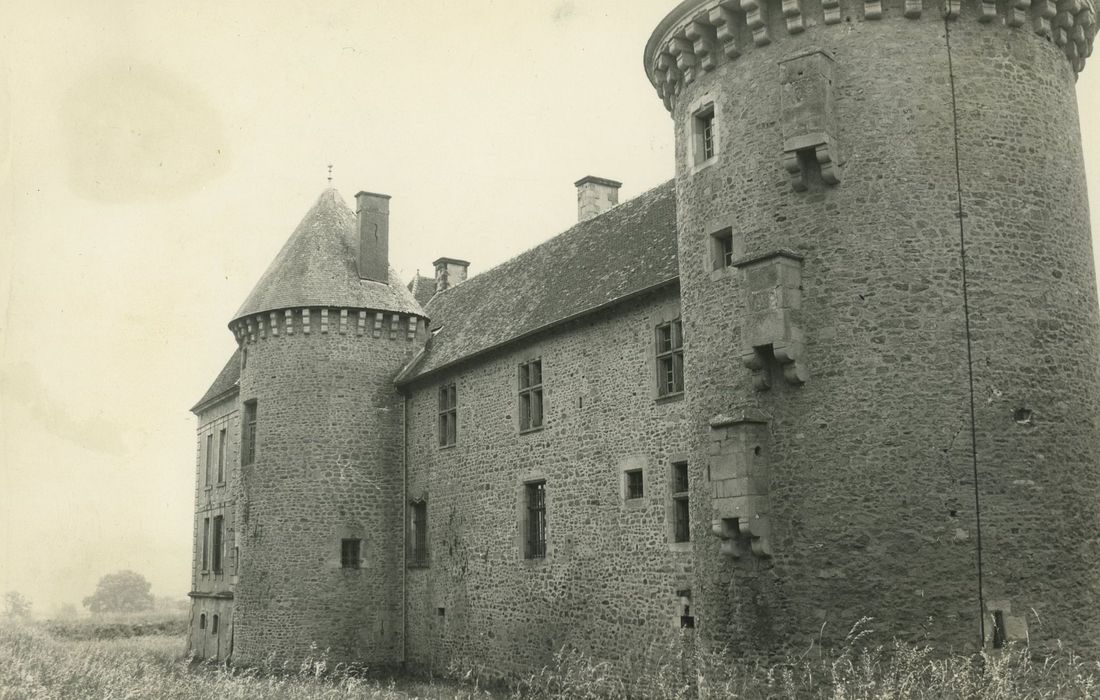 Château d'Epiry : Aile nord, façade nord, vue générale