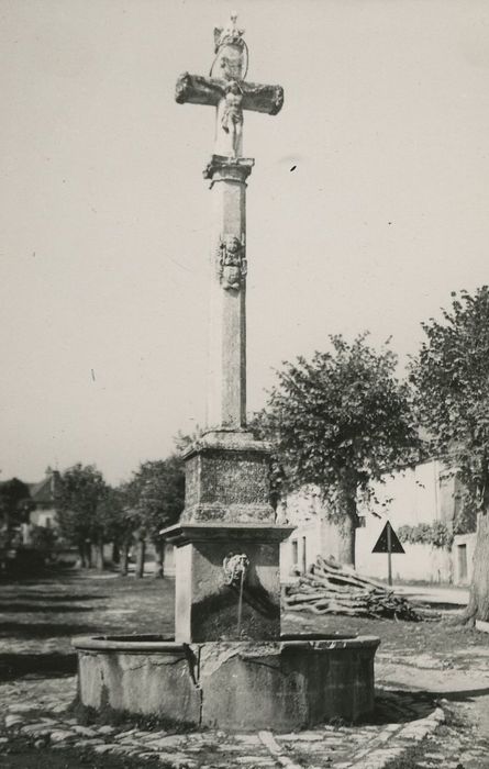 Croix de chemin, vue générale