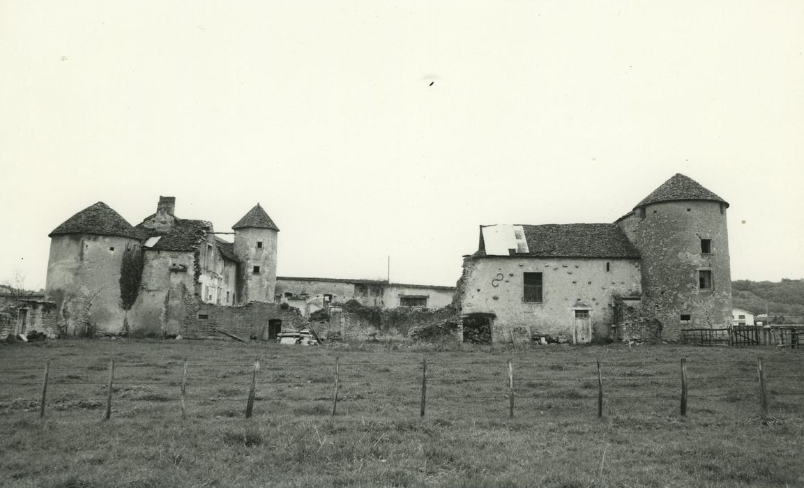 Château : Ensemble est, vue générale