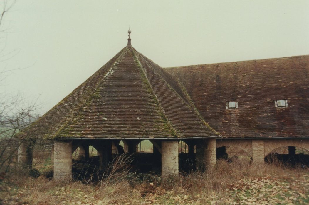 Tuilerie de Bissy : Façade ouest, vue partielle