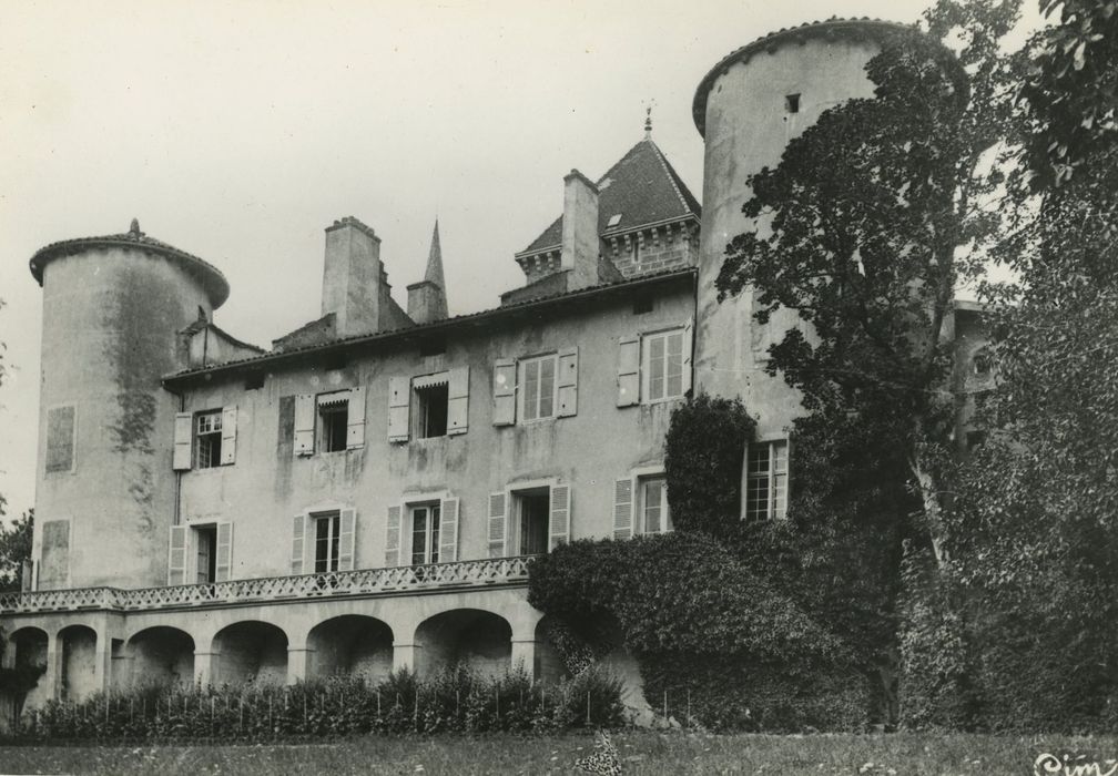 Château de Lamartine : Façade est, vue générale