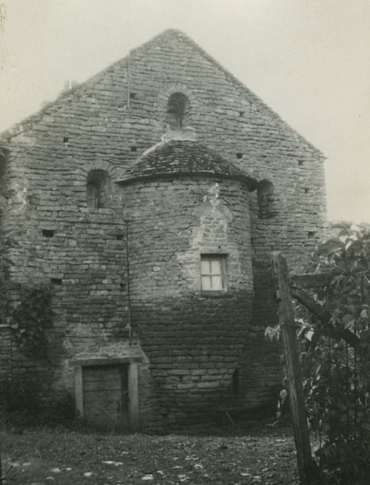 Château de Besornay ou de Bézornay : Chapelle, vue générale du chevet