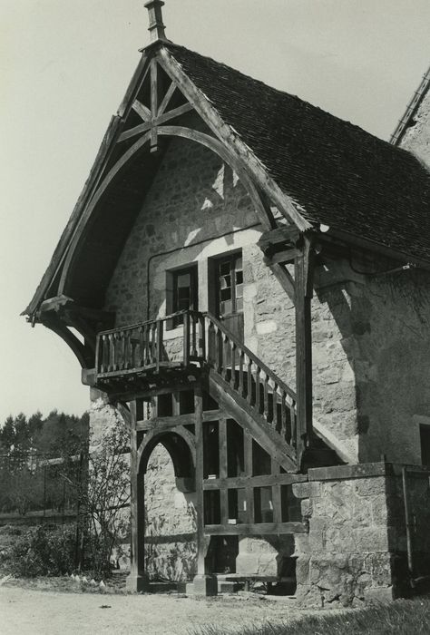 Château du Terreau : Dépendances, pignon est, vue générale