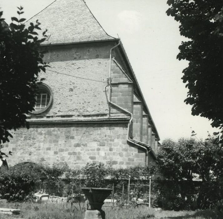 Eglise Notre-Dame-aux-Neiges : Façade sud, vue partielle