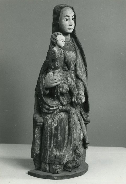 statue : Vierge à l'Enfant - © Ministère de la Culture (France), Médiathèque du patrimoine et de la photographie, tous droits réservés