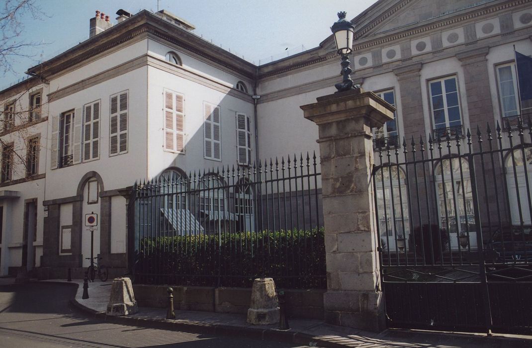 Hôtel de la Préfecture : Façade ouest, aile en retour nord, vue générale