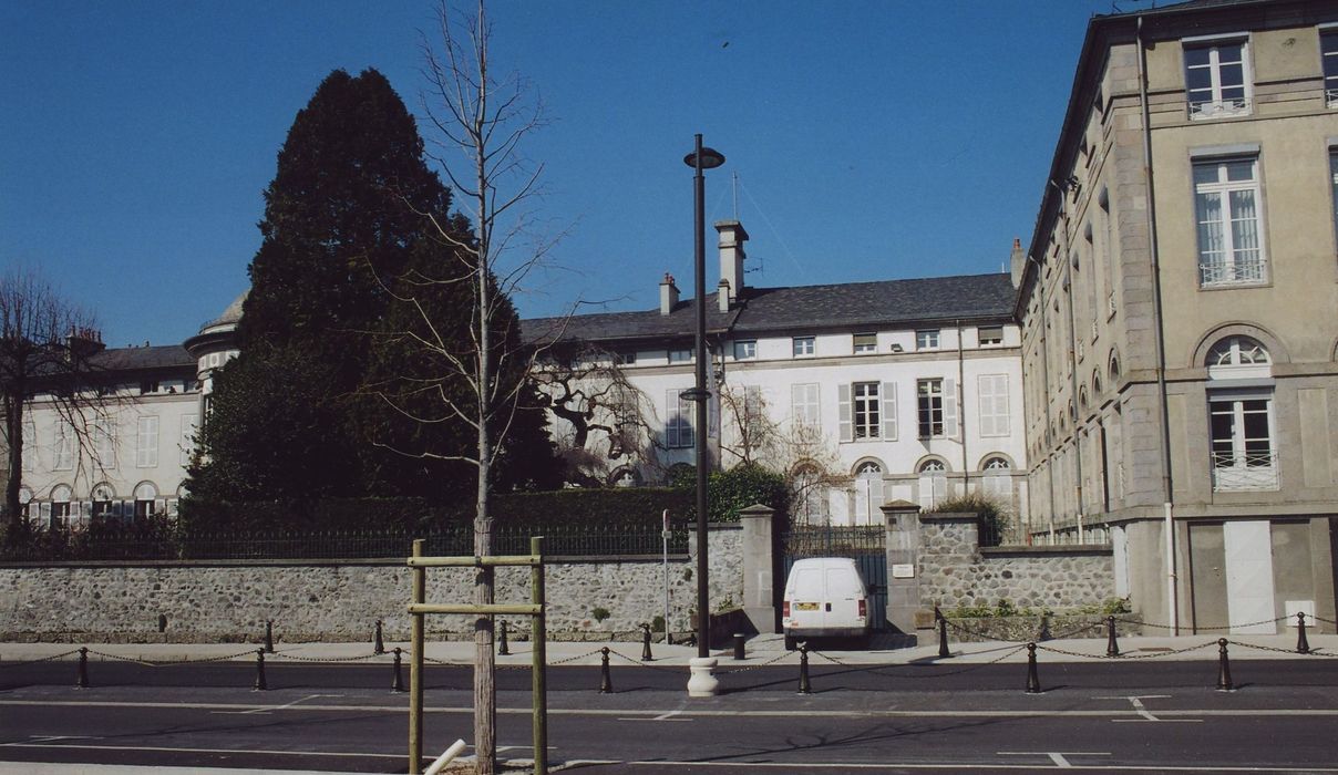 Hôtel de la Préfecture : Ensemble est, vue partielle