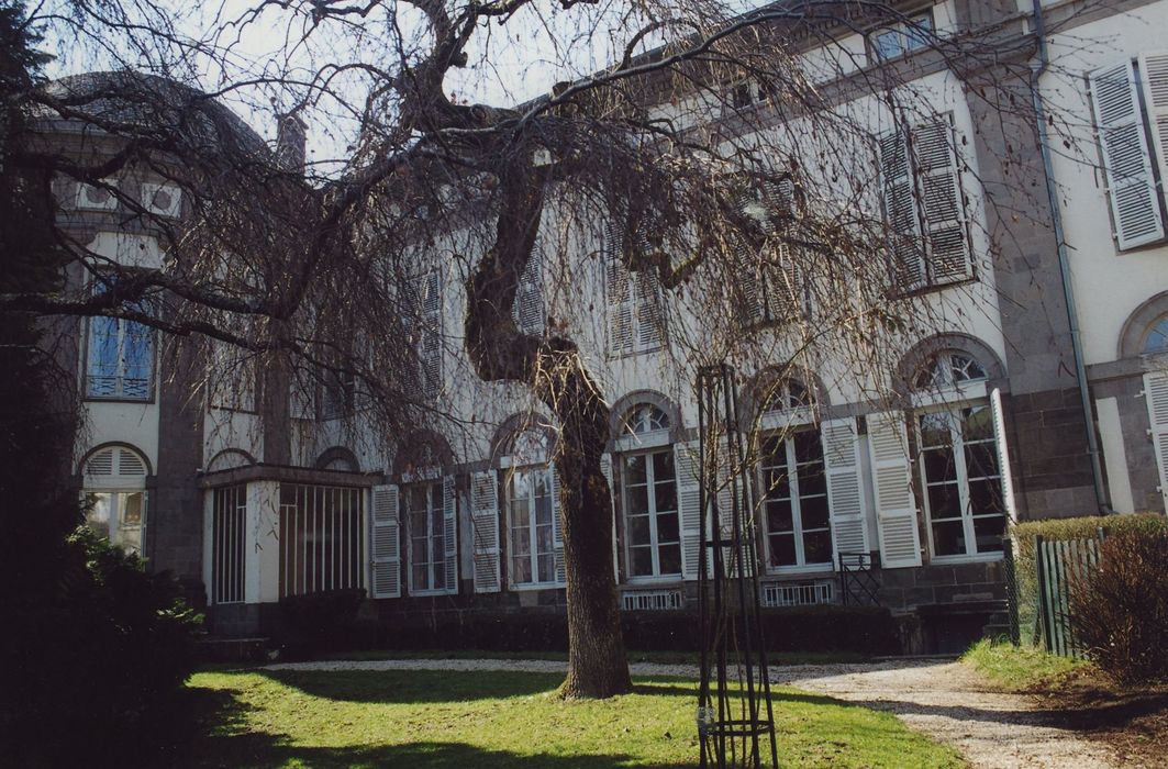 Hôtel de la Préfecture : Ensemble est, vue partielle