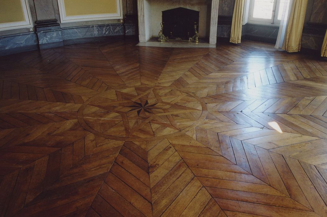 Hôtel de la Préfecture : Rotonde, rez-de-chaussée, détail du parquet