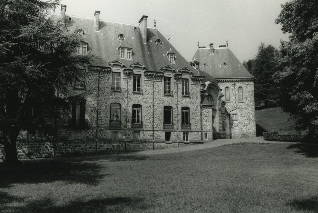 Château de Fabrègues : Ensemble est, vue partielle