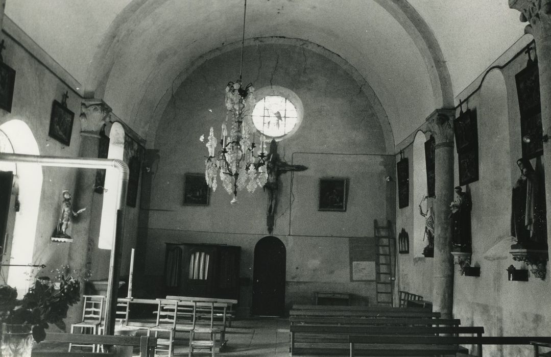 Eglise Saint-Barthélémy : Nef, vue générale