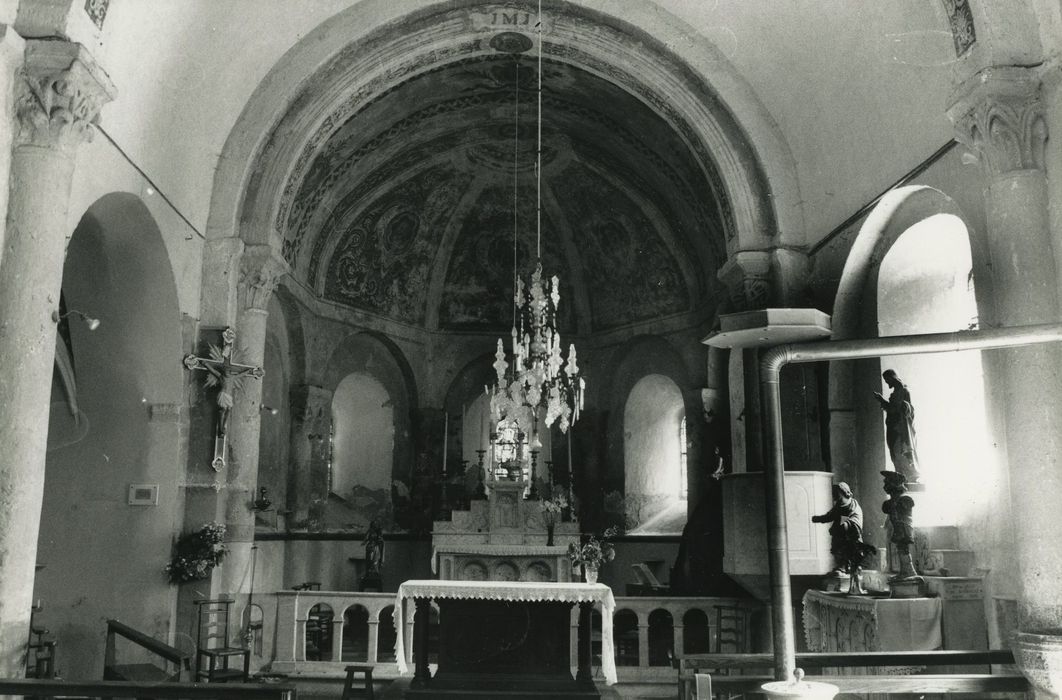 Eglise Saint-Barthélémy : Choeur, vue générale