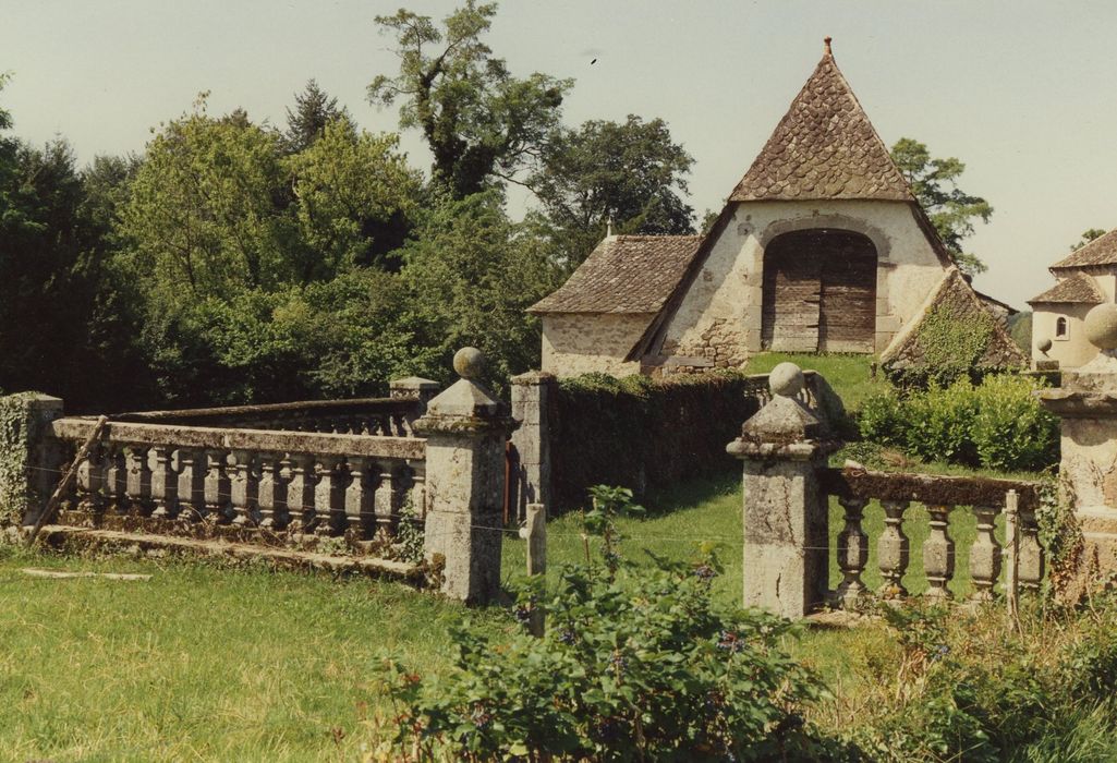 grande-écuries sud, pignon est, vue générale