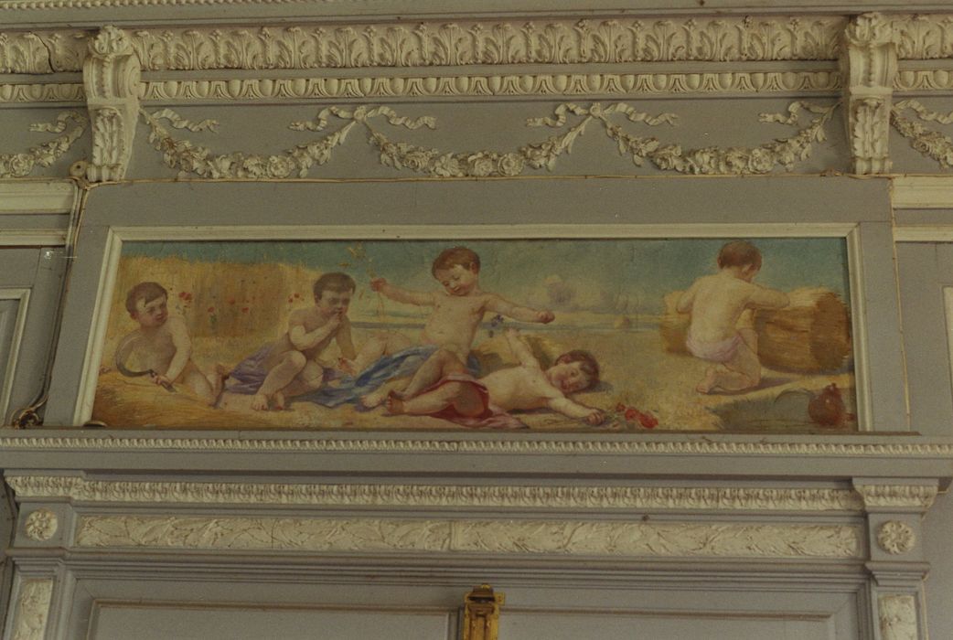 grand salon bleu, détail d'un dessus de porte