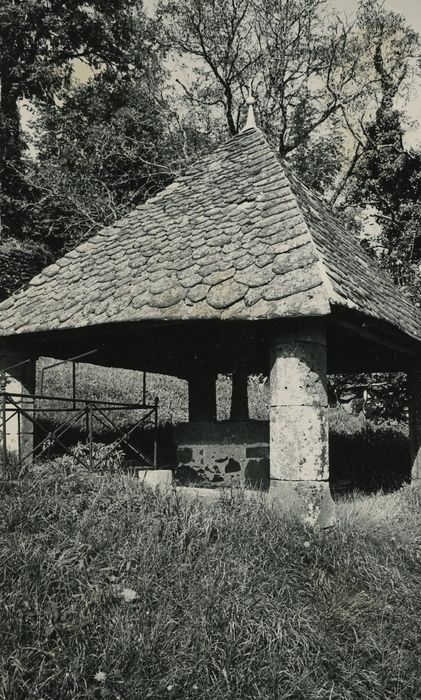 Ancien cimetière : Vue générale du pavillon