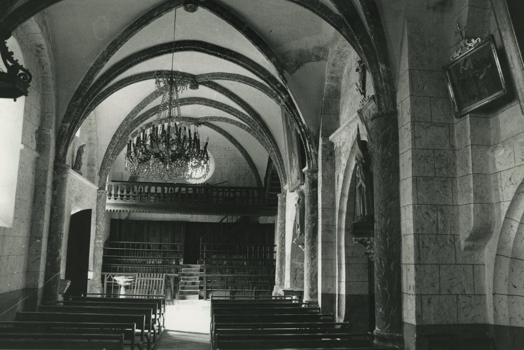 Eglise Saint-Martin : Nef, vue générale