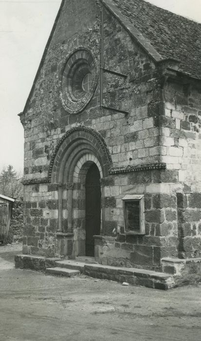 Eglise Saint-Martin : Façade occidentale, vue générale