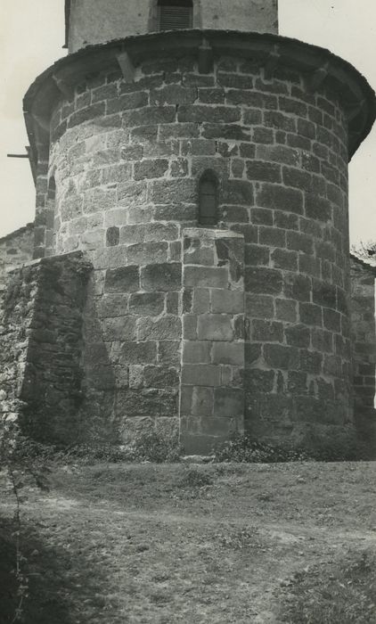 Eglise Saint-Martin : Chevet, vue générale