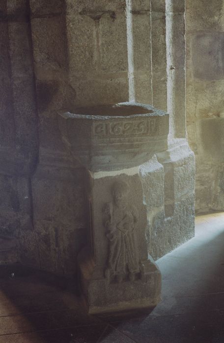 bénitier - © Ministère de la Culture (France), Médiathèque du patrimoine et de la photographie, tous droits réservés