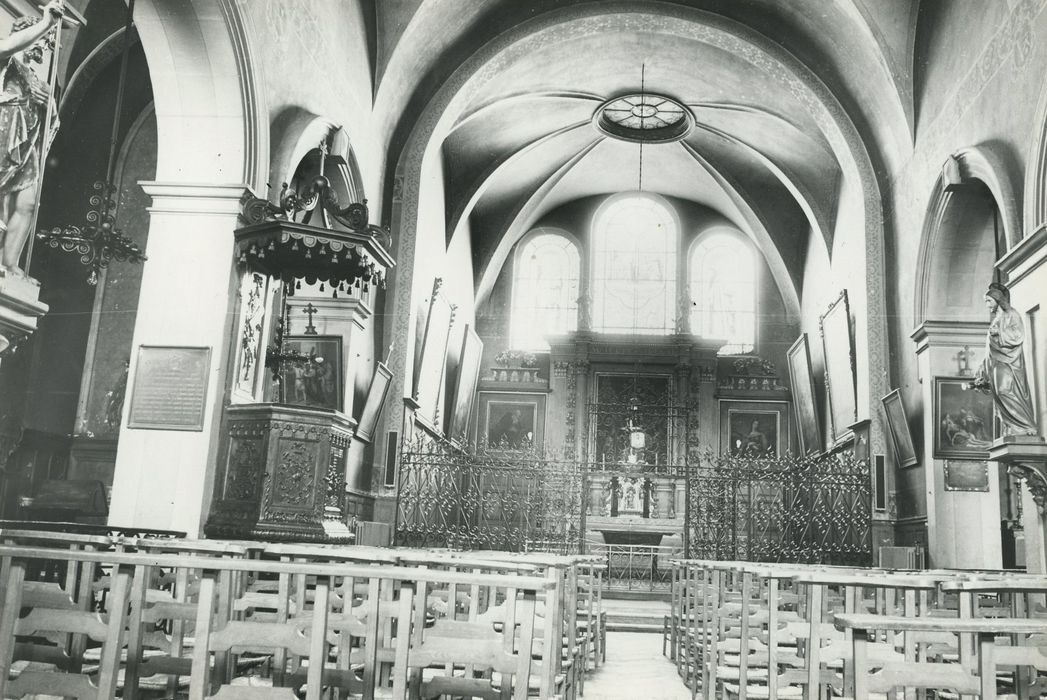 Hospice de la Charité : Chapelle, nef, vue générale