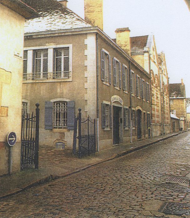 Maison de négoce Champy : Façade sur rue, vue générale