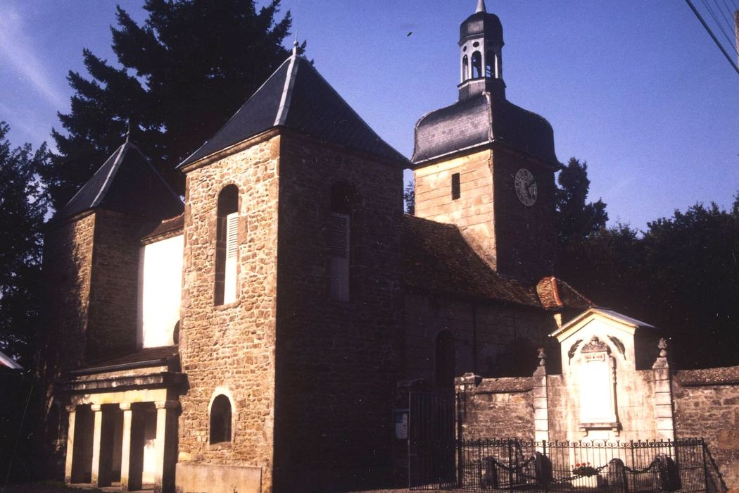 Eglise Saint-Léonard : Ensemble sud-est, vue générale