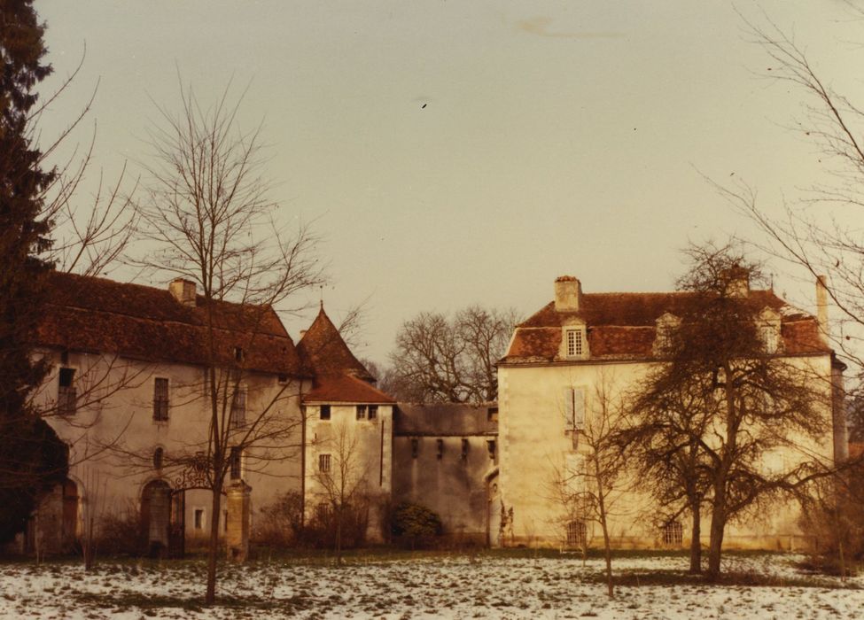 Château : Ensemble sud-ouest, vue générale