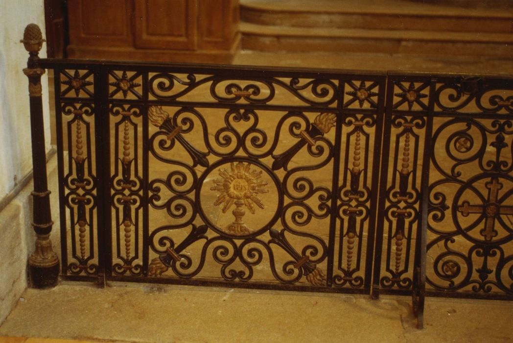 grille de communion, détail