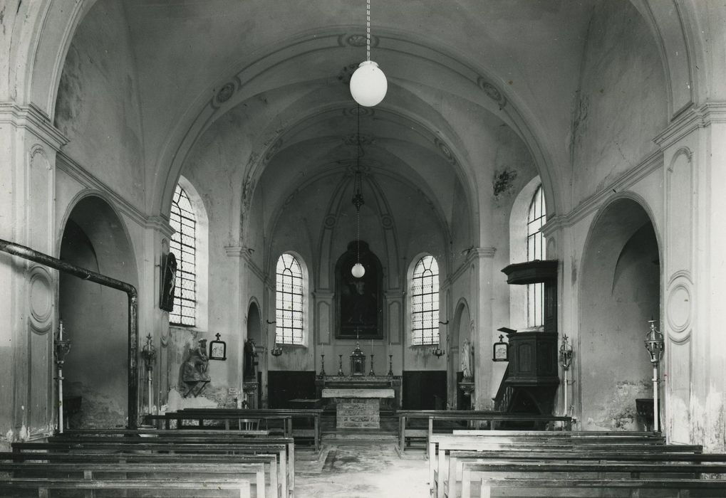 Eglise Saint-André : Nef, vue générale