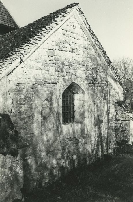 Eglise Saint-Ambroise : Chevet, vue générale