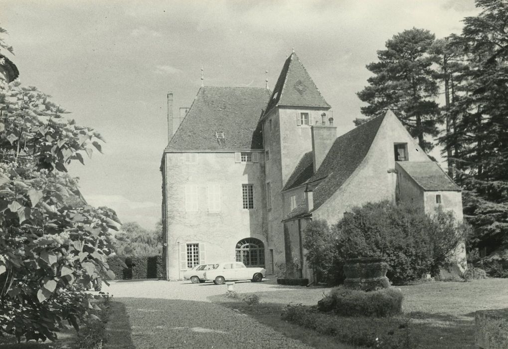 Château : Ensemble ouest, vue générale