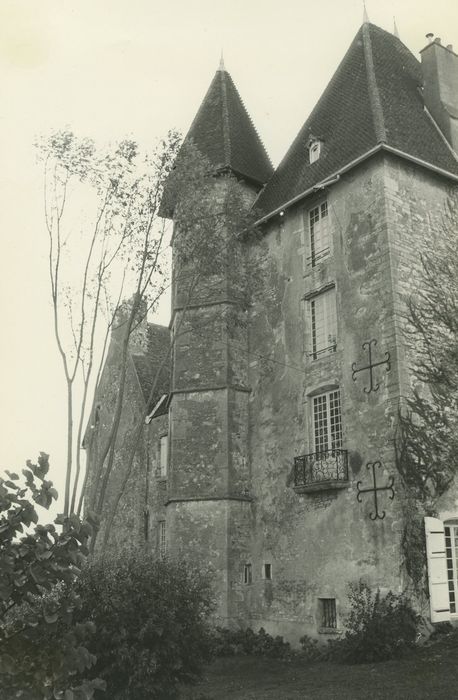 Château : Façade nord, vue générale