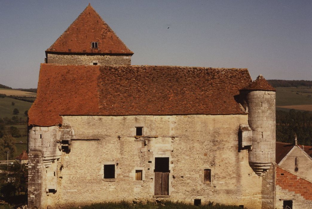 Château : Bâtiment ouest, façade ouest, vue générale