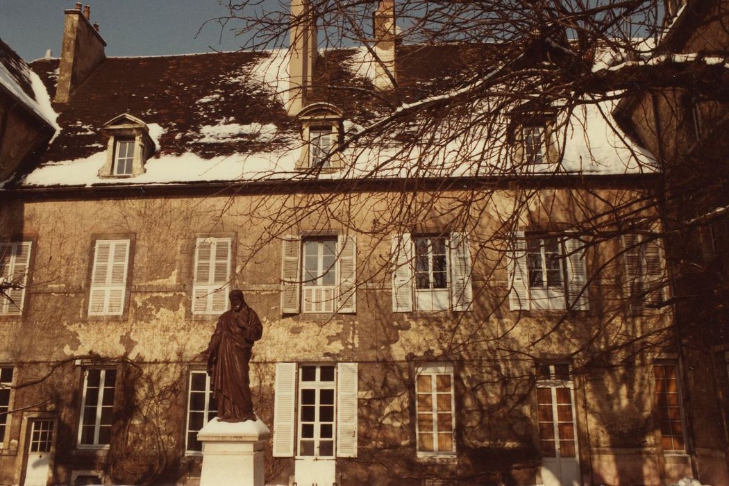 Couvent des Carmes, puis de la Visitation (ancien) : Façade sud du corps de bâtiement sud, vue générale