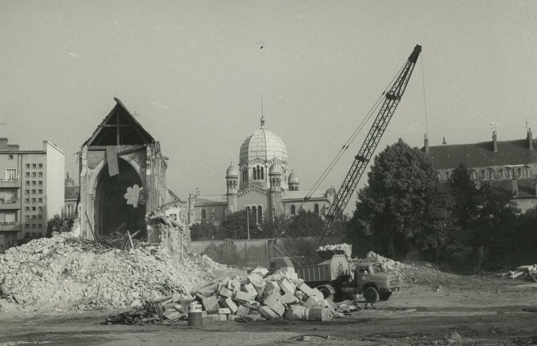 Synagogue, vue partielle