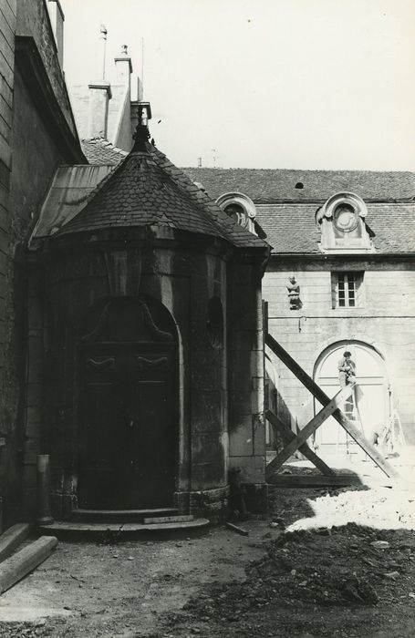 Hôtel du Commandant militaire : Chapelle, vue partielle