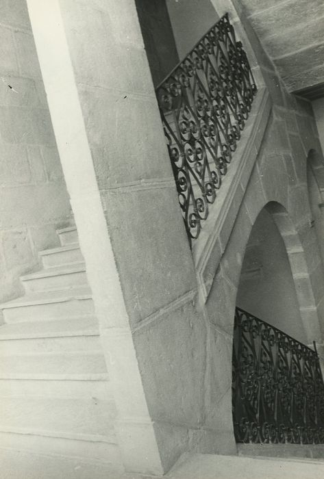 Hôtel de Bretagne-Blancey : Escalier d’honneur, vue partielle